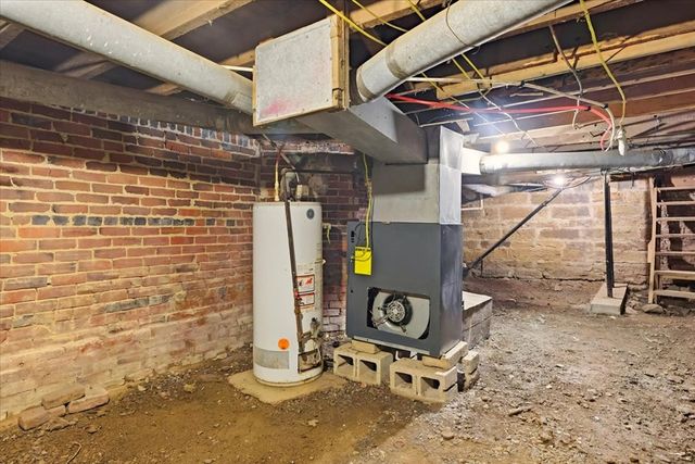 188 S Franklin Avenue, Mansfield, OH 44902