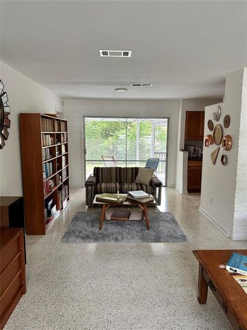 1000 NW 39TH DRIVE, Gainesville, FL 32605