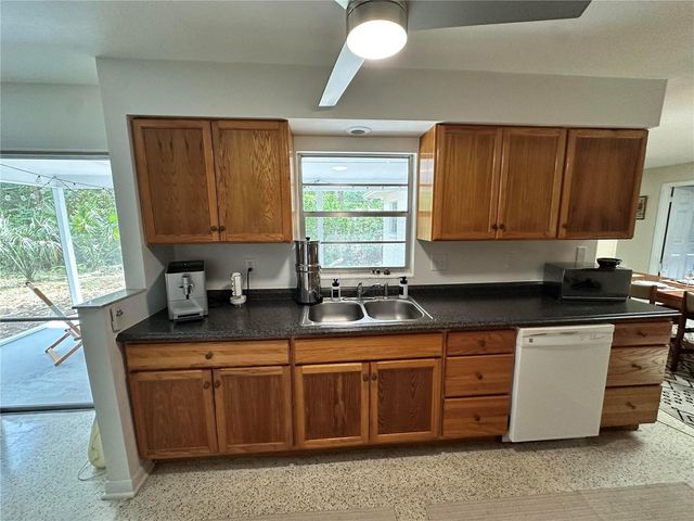 1000 NW 39TH DRIVE, Gainesville, FL 32605