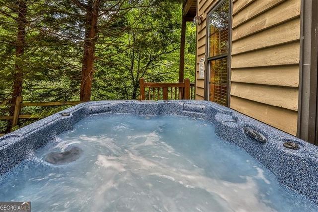 101 MOONSHINE MOUNTAIN, Mineral Bluff, GA 30559