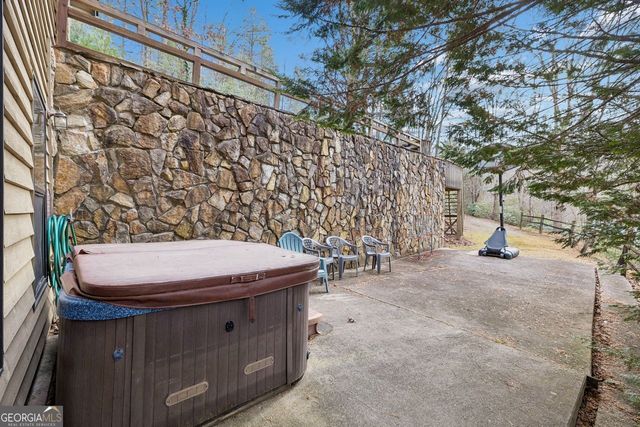 101 MOONSHINE MOUNTAIN, Mineral Bluff, GA 30559