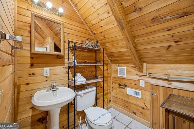 101 MOONSHINE MOUNTAIN, Mineral Bluff, GA 30559