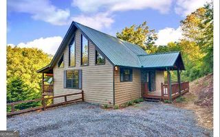 101 MOONSHINE MOUNTAIN Road, Mineral Bluff, GA 30559