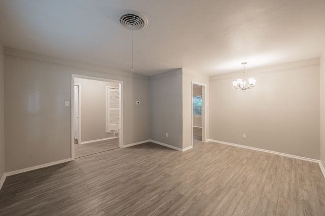 5616 Ammons Street, Haltom City, TX 76117