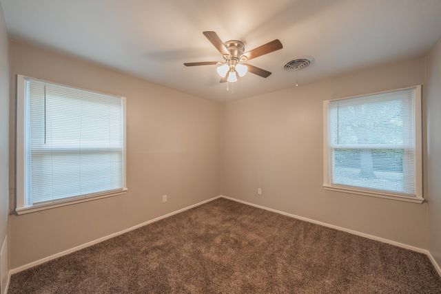 5616 Ammons Street, Haltom City, TX 76117