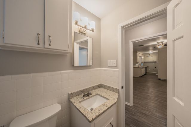 5616 Ammons Street, Haltom City, TX 76117