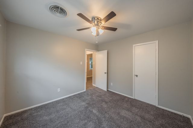 5616 Ammons Street, Haltom City, TX 76117