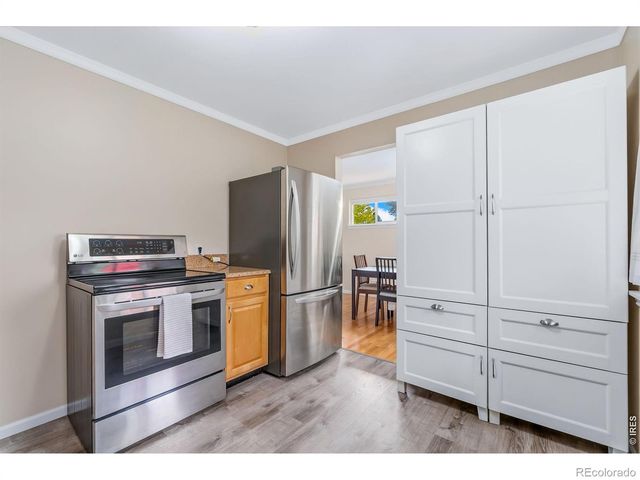 6617 W 61st Avenue, Arvada, CO 80003