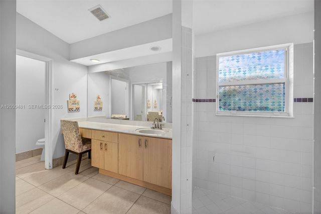 2073 SE 13th St, Homestead, FL 33035