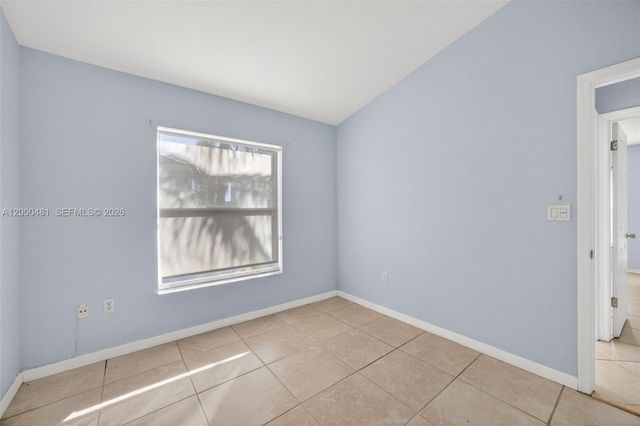 2073 SE 13th St, Homestead, FL 33035