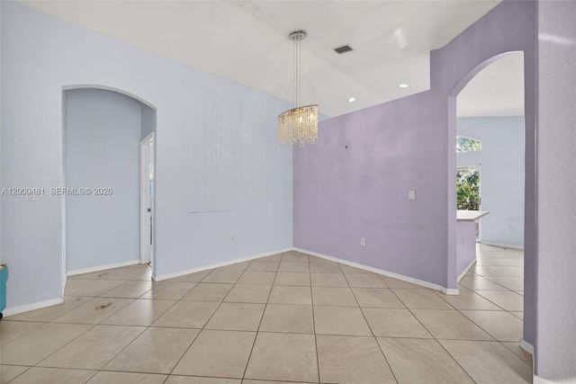 2073 SE 13th St, Homestead, FL 33035