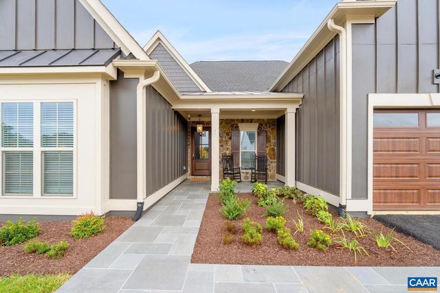 6 STEEP ROCK DR, Charlottesville, VA 22911