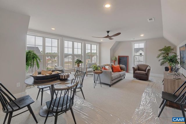 6 STEEP ROCK DR, Charlottesville, VA 22911