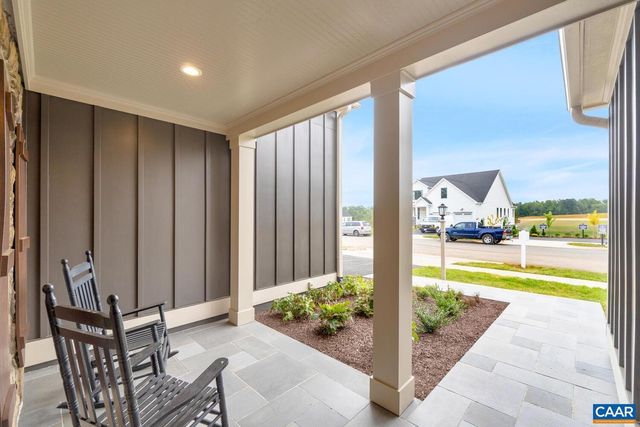 6 STEEP ROCK DR, Charlottesville, VA 22911