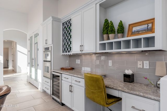 7941 E WINDWOOD Lane, Scottsdale, AZ 85255