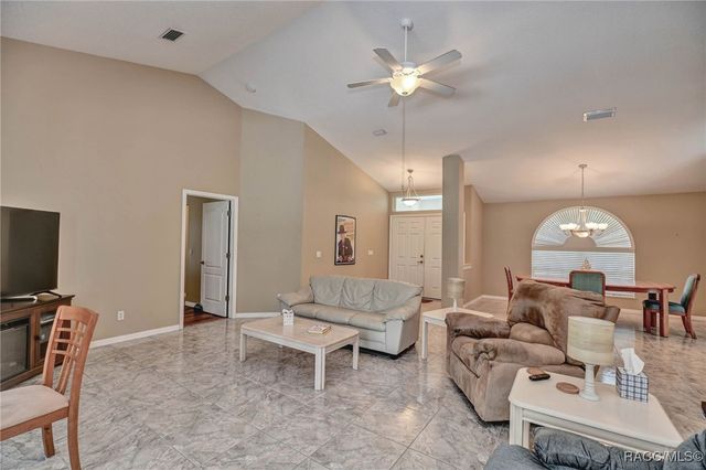 4373 N Saddletree Drive, Beverly Hills, FL 34465