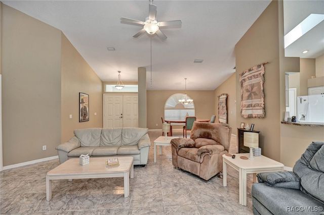 4373 N Saddletree Drive, Beverly Hills, FL 34465