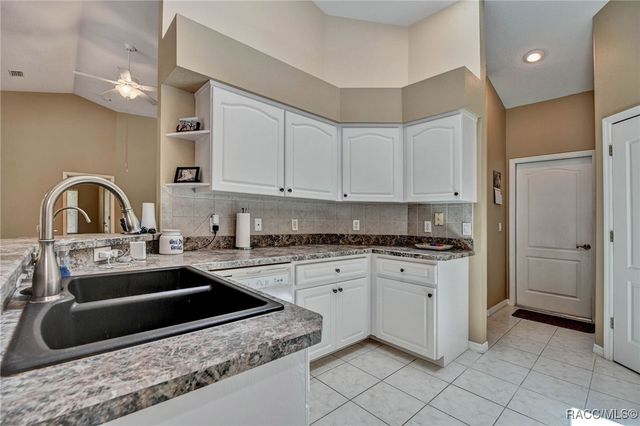4373 N Saddletree Drive, Beverly Hills, FL 34465