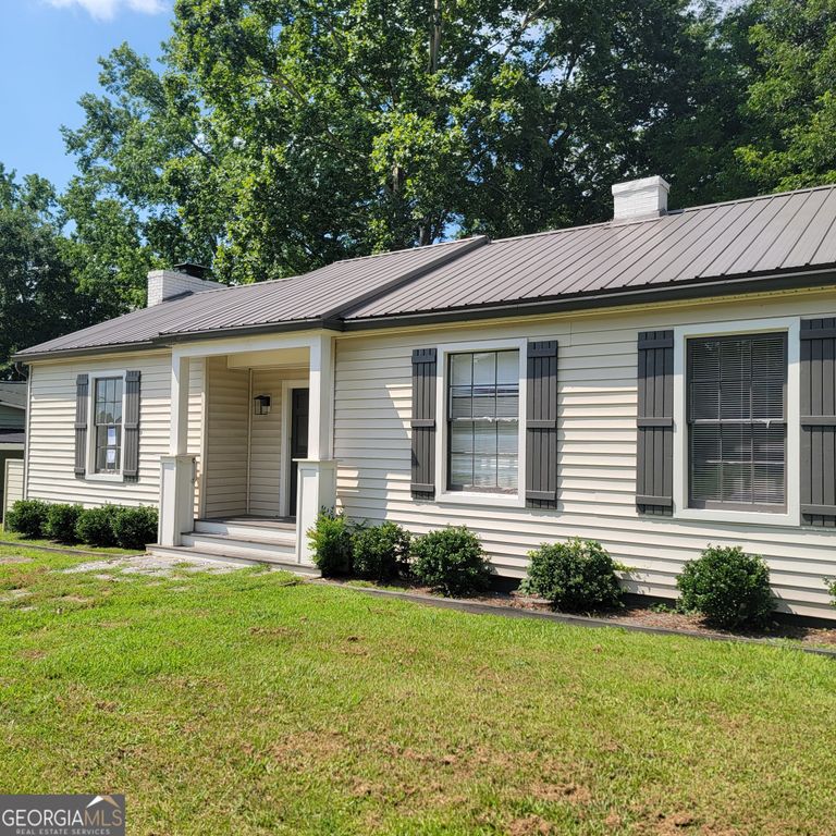 310 5th Street, Manchester, GA 31816