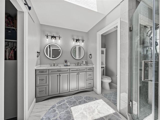 2525 W MARYLAND AVENUE B, Tampa, FL 33629