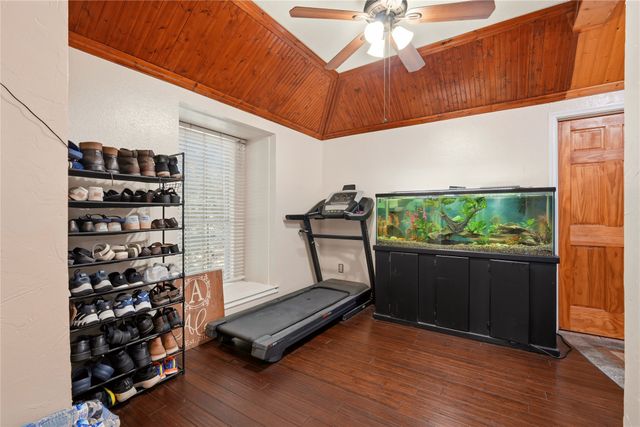4201 Briar Hill Drive, Grand Prairie, TX 75052