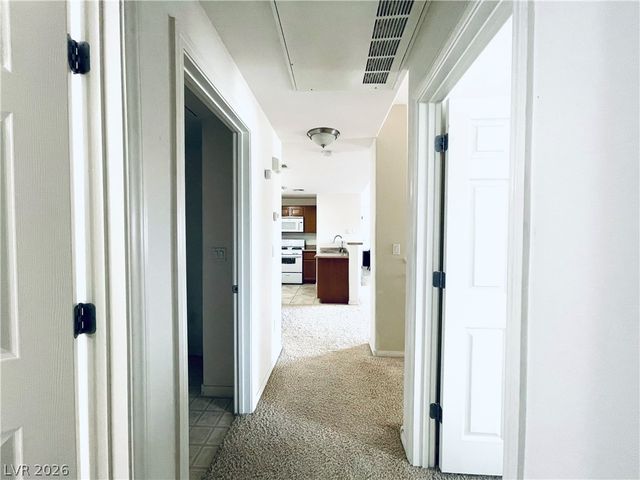 7701 West Robindale Road 206, Las Vegas, NV 89113