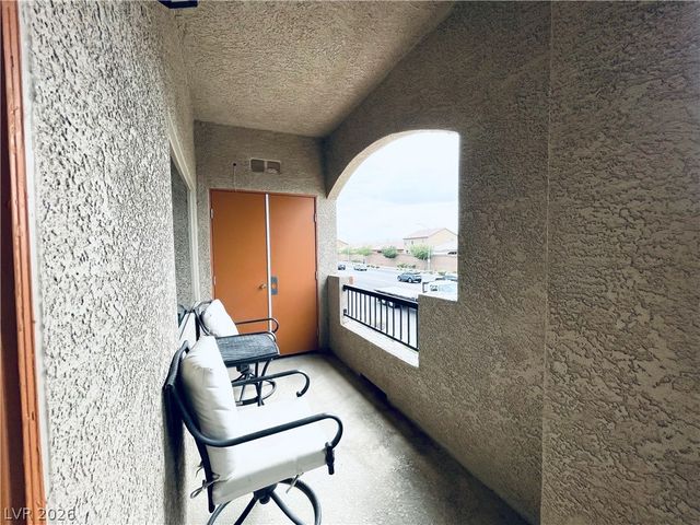 7701 West Robindale Road 206, Las Vegas, NV 89113