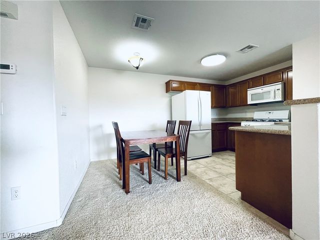 7701 West Robindale Road 206, Las Vegas, NV 89113