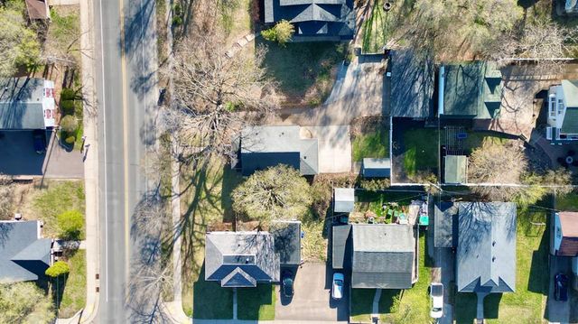 1211 Main Street, Eau Claire, WI 54701