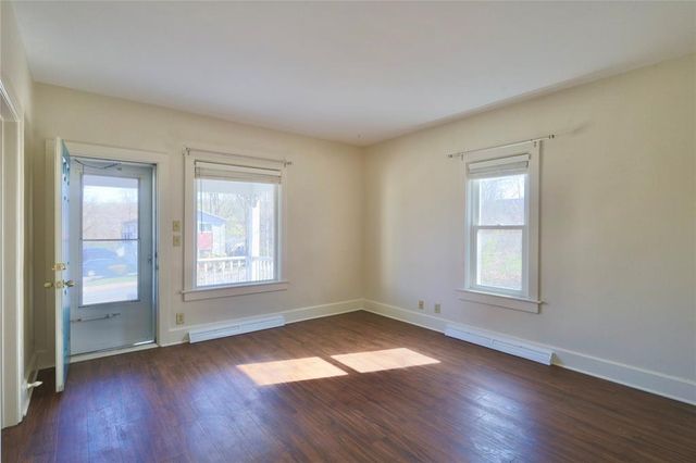 1211 Main Street, Eau Claire, WI 54701