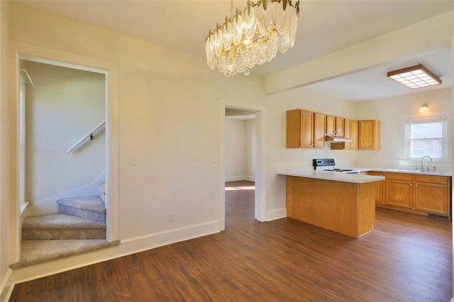 1211 Main Street, Eau Claire, WI 54701