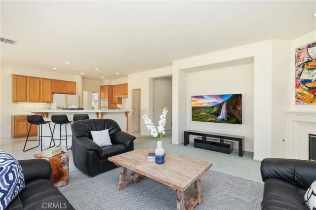 10 Clearwater Cove, Buena Park, CA 90621