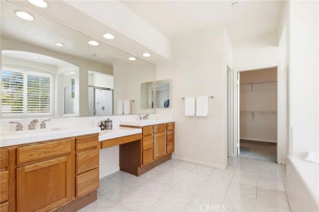 10 Clearwater Cove, Buena Park, CA 90621