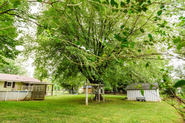 211 Westland St, Portland, TN 37148