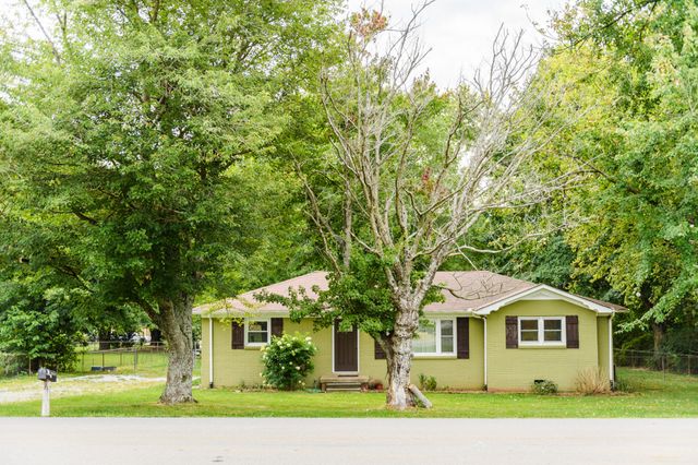 211 Westland St, Portland, TN 37148