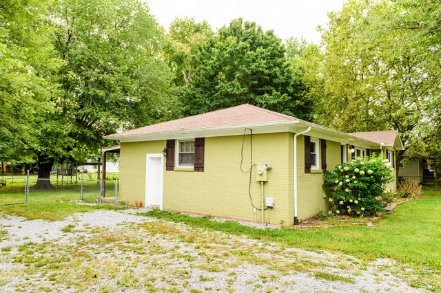 211 Westland St, Portland, TN 37148