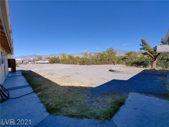 630 East Simkins Road, Pahrump, NV 89060