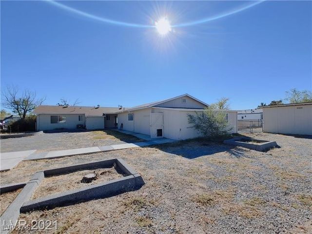 630 East Simkins Road, Pahrump, NV 89060