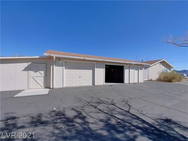 630 East Simkins Road, Pahrump, NV 89060