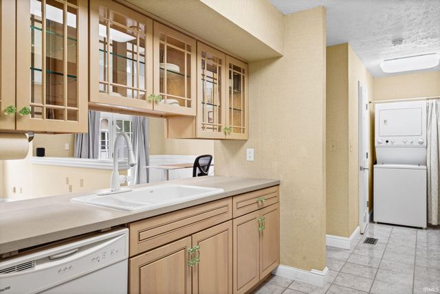 1159 Camelback Boulevard, West Lafayette, IN 47906