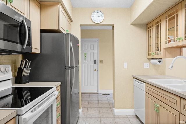 1159 Camelback Boulevard, West Lafayette, IN 47906