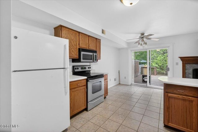10 Deer Run Drive, Milton, NY 12020