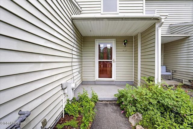 10 Deer Run Drive, Milton, NY 12020