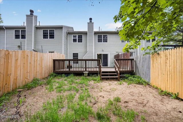 10 Deer Run Drive, Milton, NY 12020