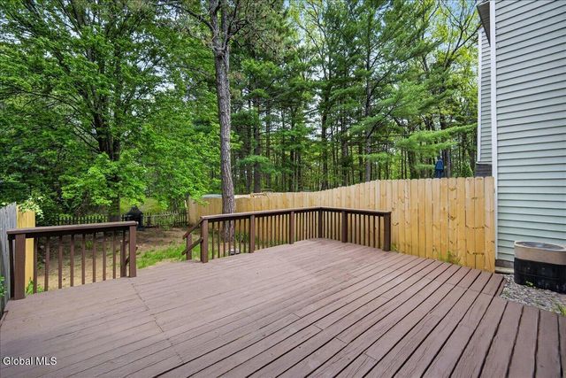 10 Deer Run Drive, Milton, NY 12020