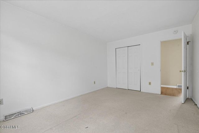 10 Deer Run Drive, Milton, NY 12020