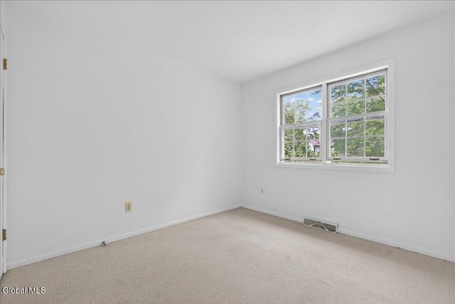 10 Deer Run Drive, Milton, NY 12020