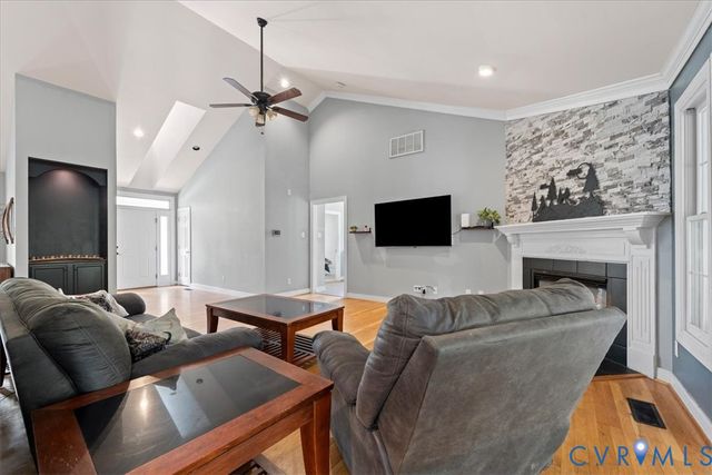 2030 Shadow Creek Ct, Powhatan, VA 23139