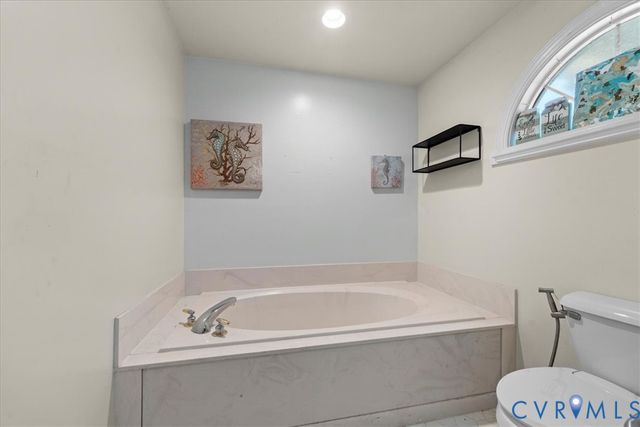 2030 Shadow Creek Ct, Powhatan, VA 23139