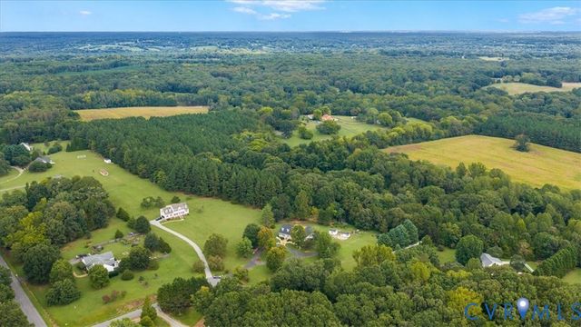 2030 Shadow Creek Ct, Powhatan, VA 23139